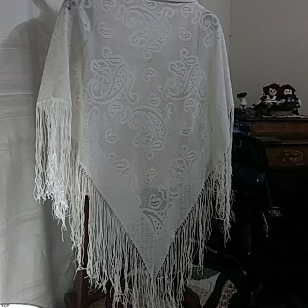 Vintage shawl